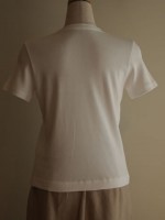 綿 クルーネック半袖Tシャツ（オフ白）背面画像